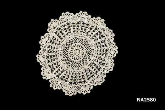 Ecru cotton crochet doyley