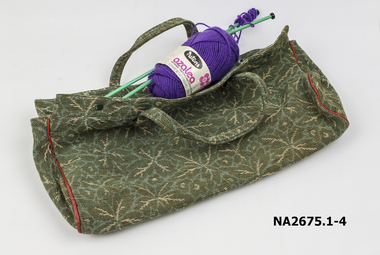 Green woven knitting bag