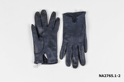 Pair of navy blue kid or doeskin women's gloves, 