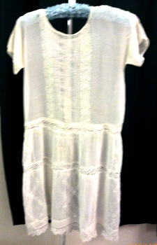 1920s White voile girls dress.