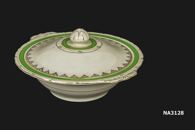 Domestic object - Vegetable dish with lid