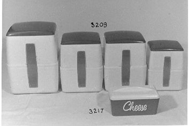 Four square cream plastic food storage containers 