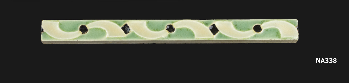 Border tile