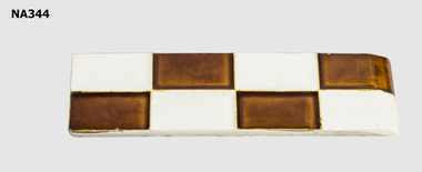 Border tile