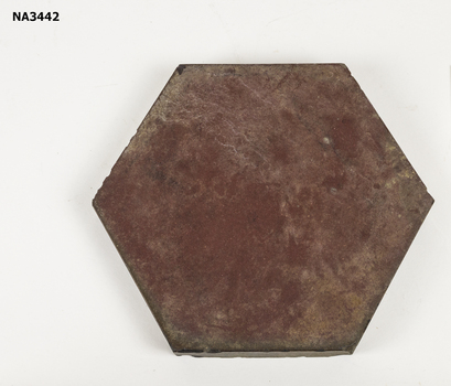 Hexagonal tile
