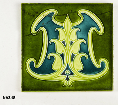 Square tile