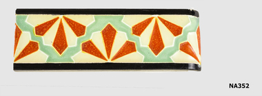 Border tile
