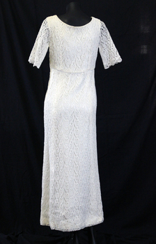 1965 White Guipure lace full length short sleeve wedding dress (back view)