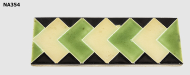 Border tile