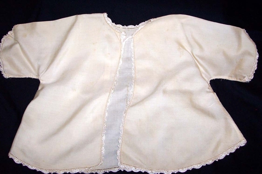 Baby jacket crochet edges