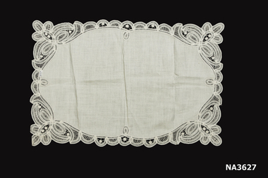 Fine linen tray cloth