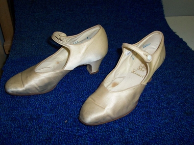 Satin shoes
