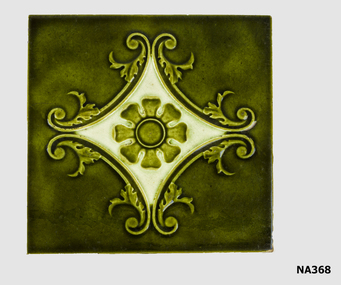 Square tile