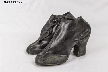 Black rubber overshoe. 