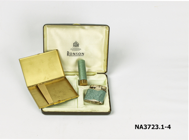 Cigarette case.lighter and lipstick holder in original box. 