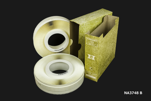 Magazines for slide projector