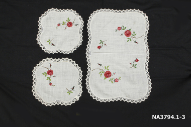 Three piece dressing table set 