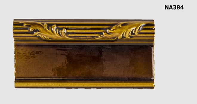 Border tile