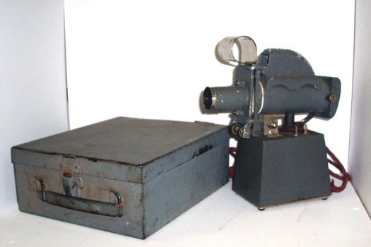 Early 'Shelton' film strip projector i