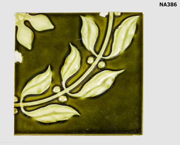 Square tile