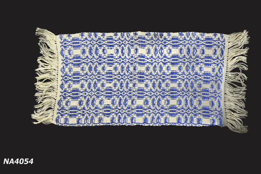 Blue and cream cotton hand woven place mat.
