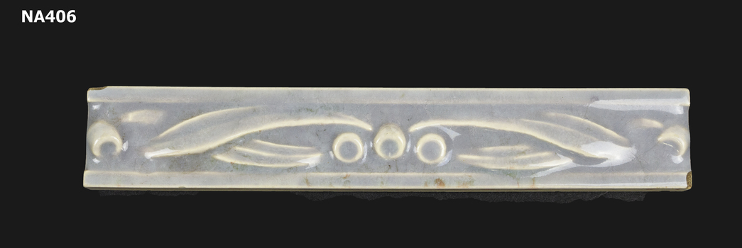 Border tile