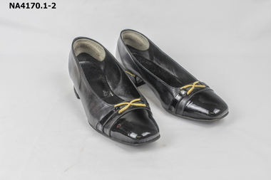 Footwear - Shoes