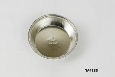 Domestic object - Pie Dish
