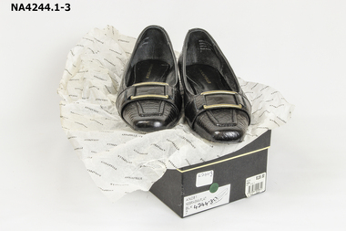 Footwear - Shoes, Ladies, 1990s