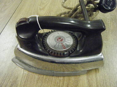 Functional object - Iron - Hoover Steam, C. 1960