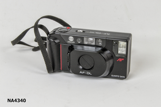   Minolta Camera AF-DL