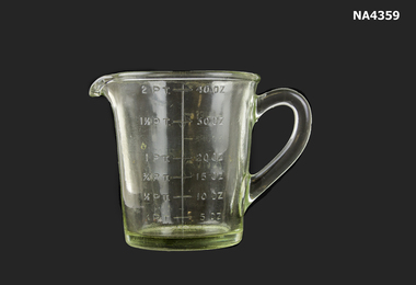 Heavy glass measuring jug with imperial measures