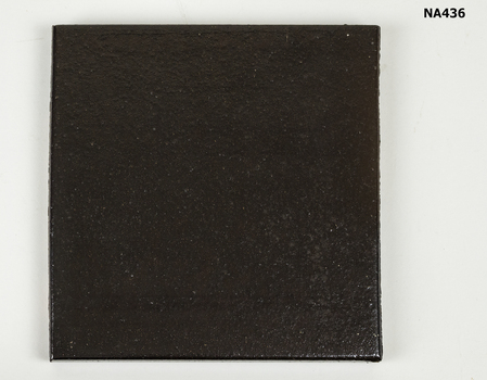 Square tile