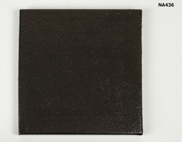 Square tile