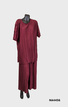 Burgandy pantsuit