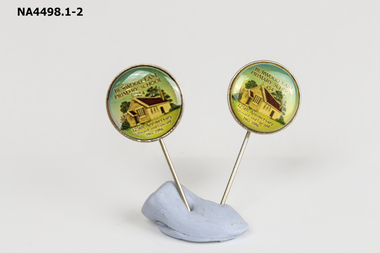 Memorabilia - Pin (Lapel)