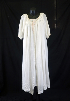 Nightgown and coat worn as a set