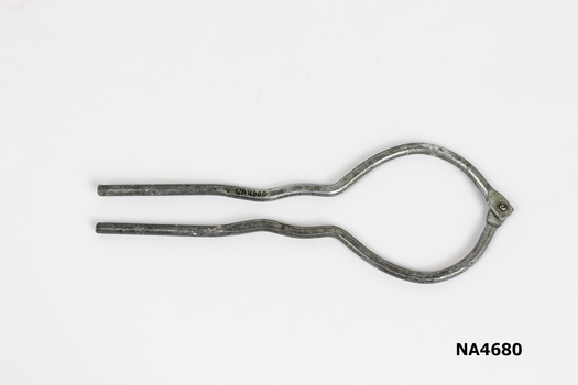 Steel Holder