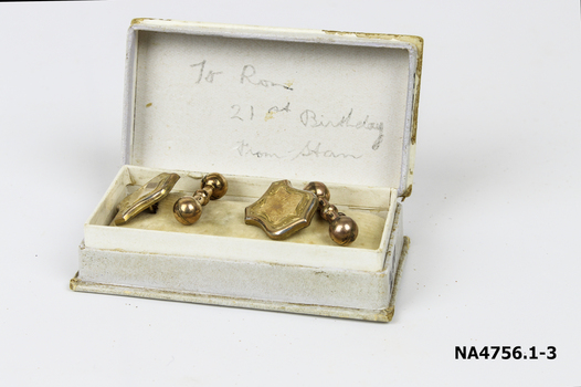 Gold cuff links