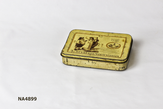 Metal cigarette tin. 