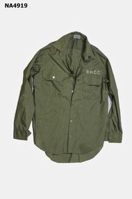Shirt Mid olive green Button through 