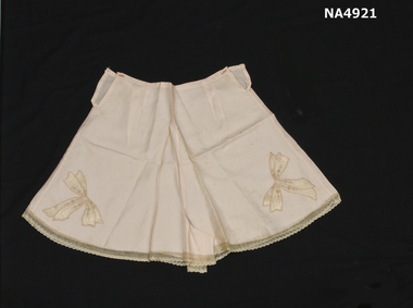 French Knickers, salmon pink colour with appliqued bows