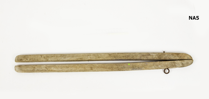 Tongs
