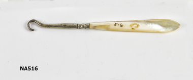 Button hook with pearl handle