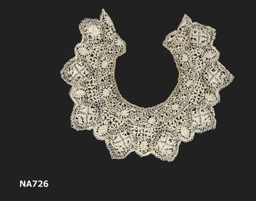 Textile - Collar