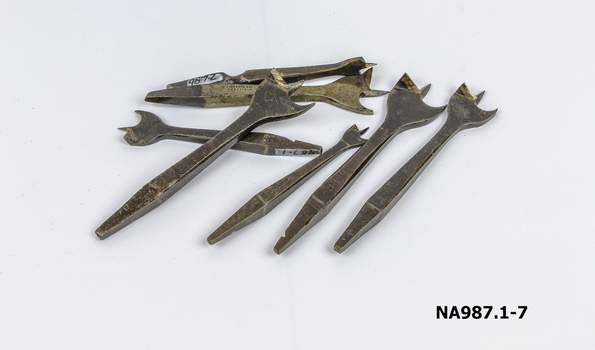 7 metal centre bits