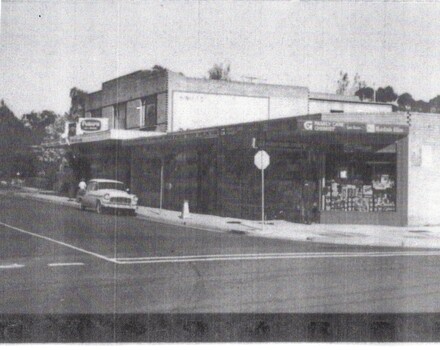  strip photo of South Parade and Main Street Blackburn