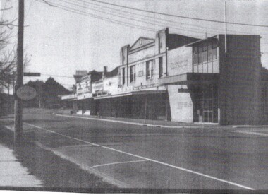 photo of South Parade and Gardenia Street Blackburn.