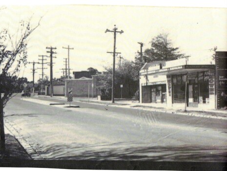 B/W strip photo of Railway Road, Blackburn.