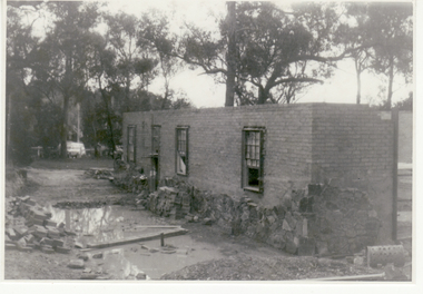 Photograph, Nunawading Historical Society Museum, 1/10/1976 12:00:00 AM